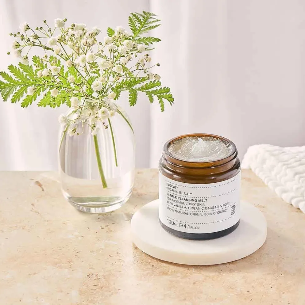 Puhdistusbalmi Evolve Gentle Cleansing Melt, eri kokoja
